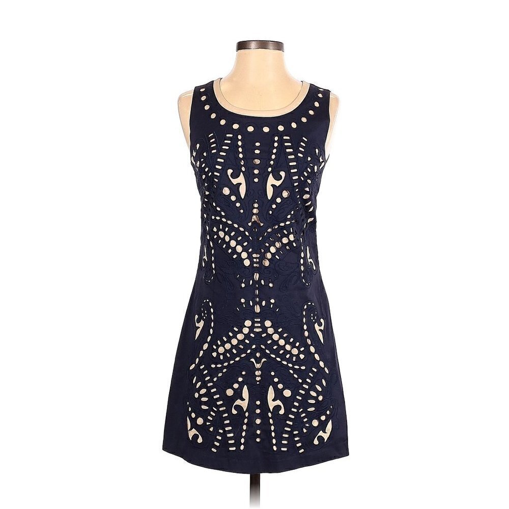 I.MADELINE Dress Small Navy Blue Tan  A-Line Shift Cut Out Embroidered